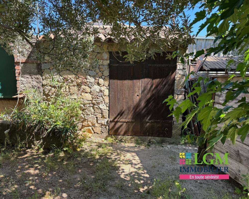 Maison à PLAN-DE-LA-TOUR