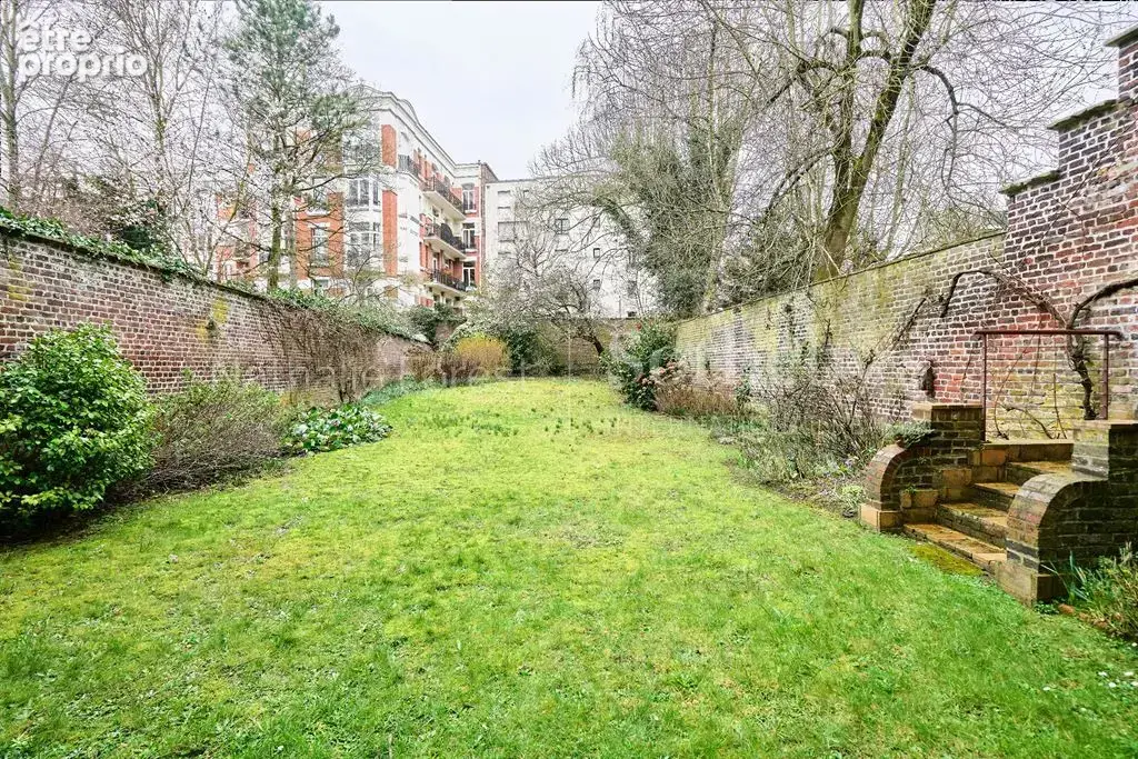 La Madeleine - Maison début 20ème 6 chambres, garage et jardin - photo 5