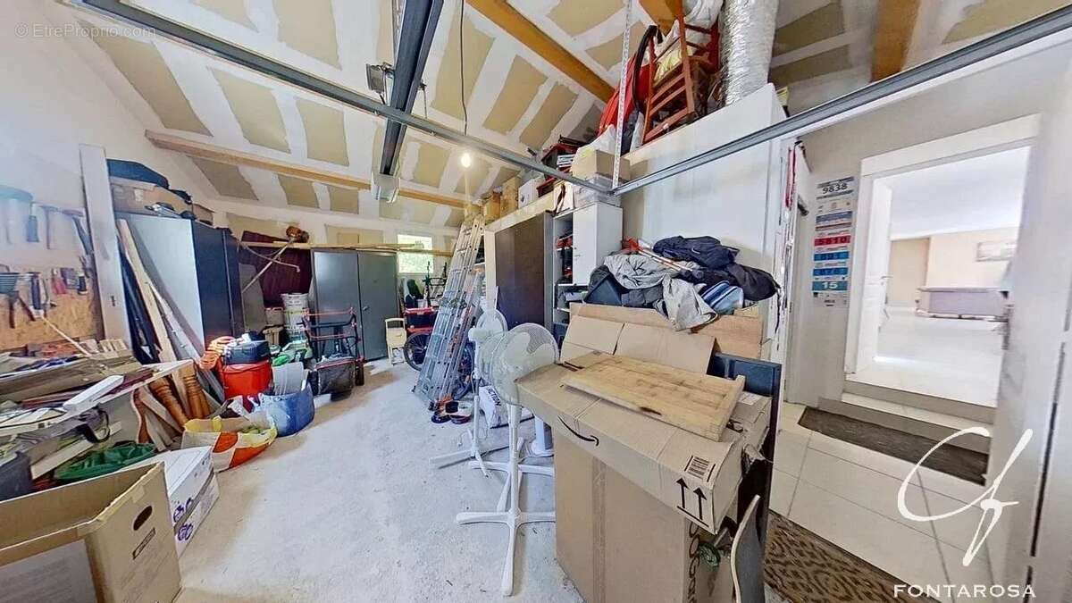 Maison à PUGET-SUR-ARGENS