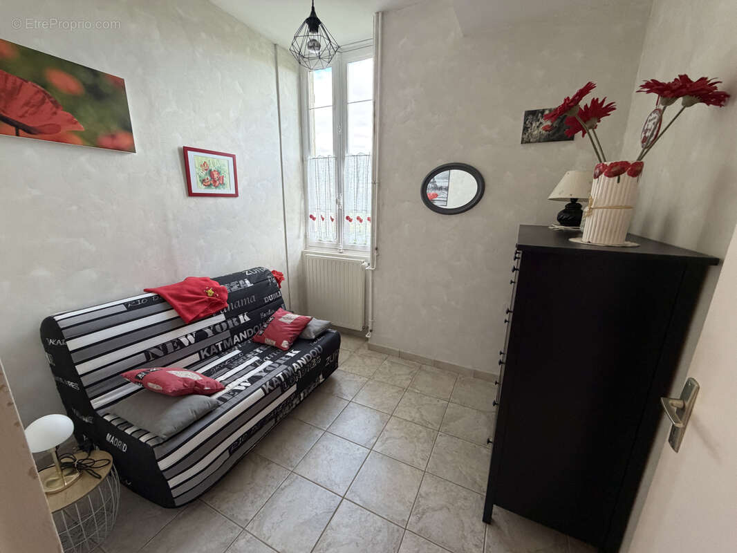 Maison à SAINT-GERMAIN-DES-FOSSES