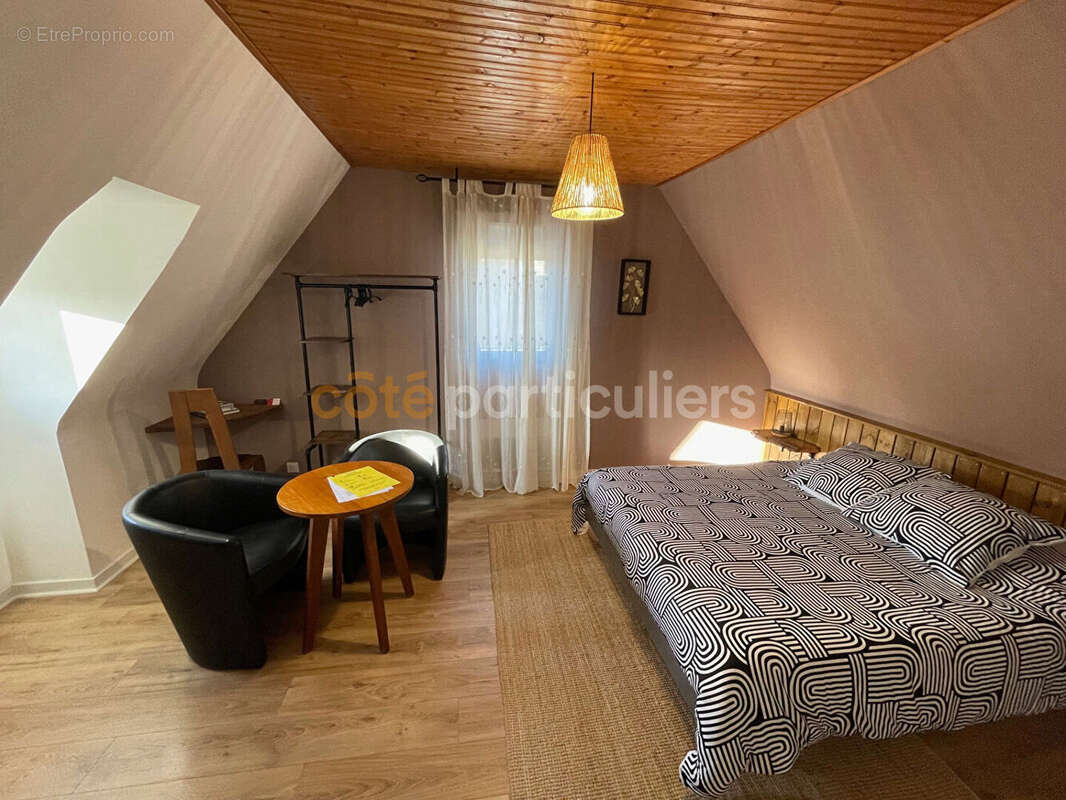 Grande maison,  bien située avec 8 chambres - photo 14