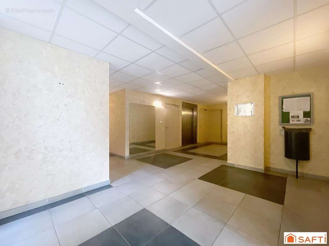 Photo 2 - Appartement à AVIGNON