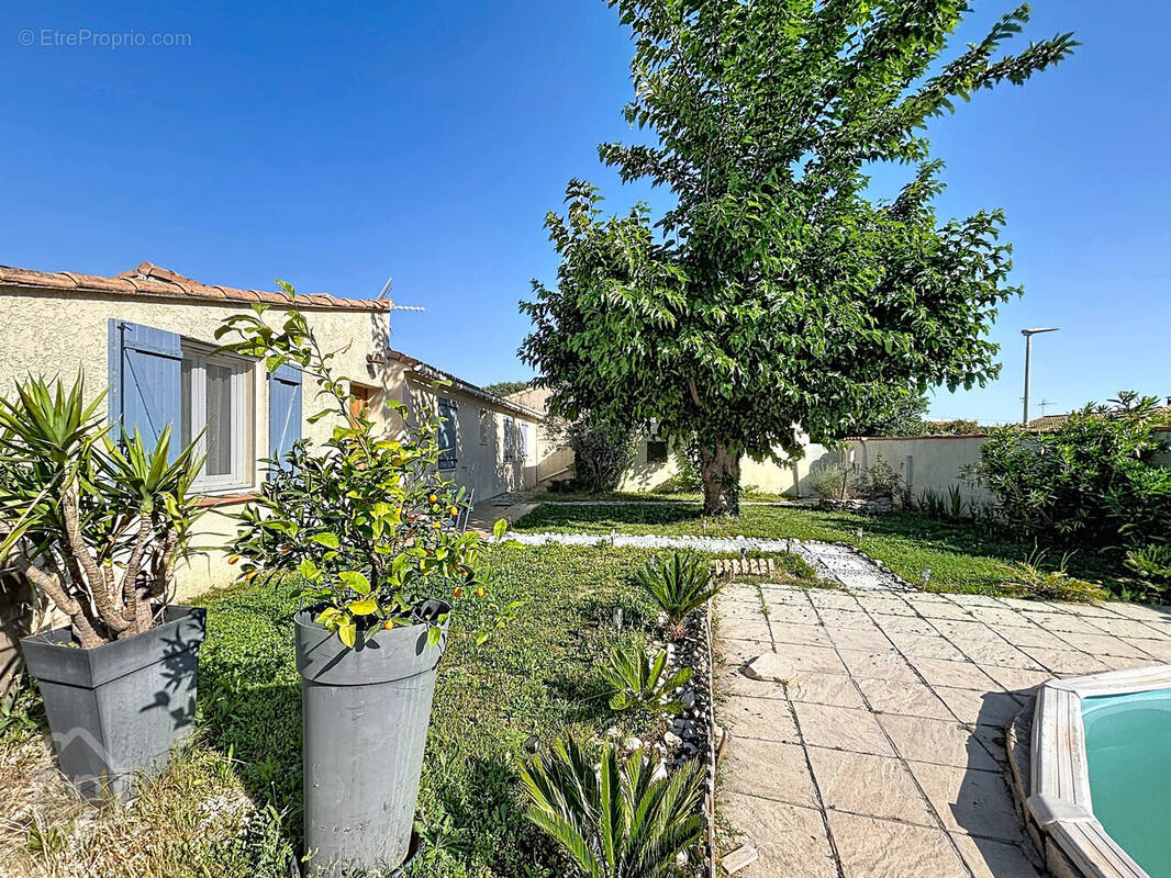 Maison à SENAS