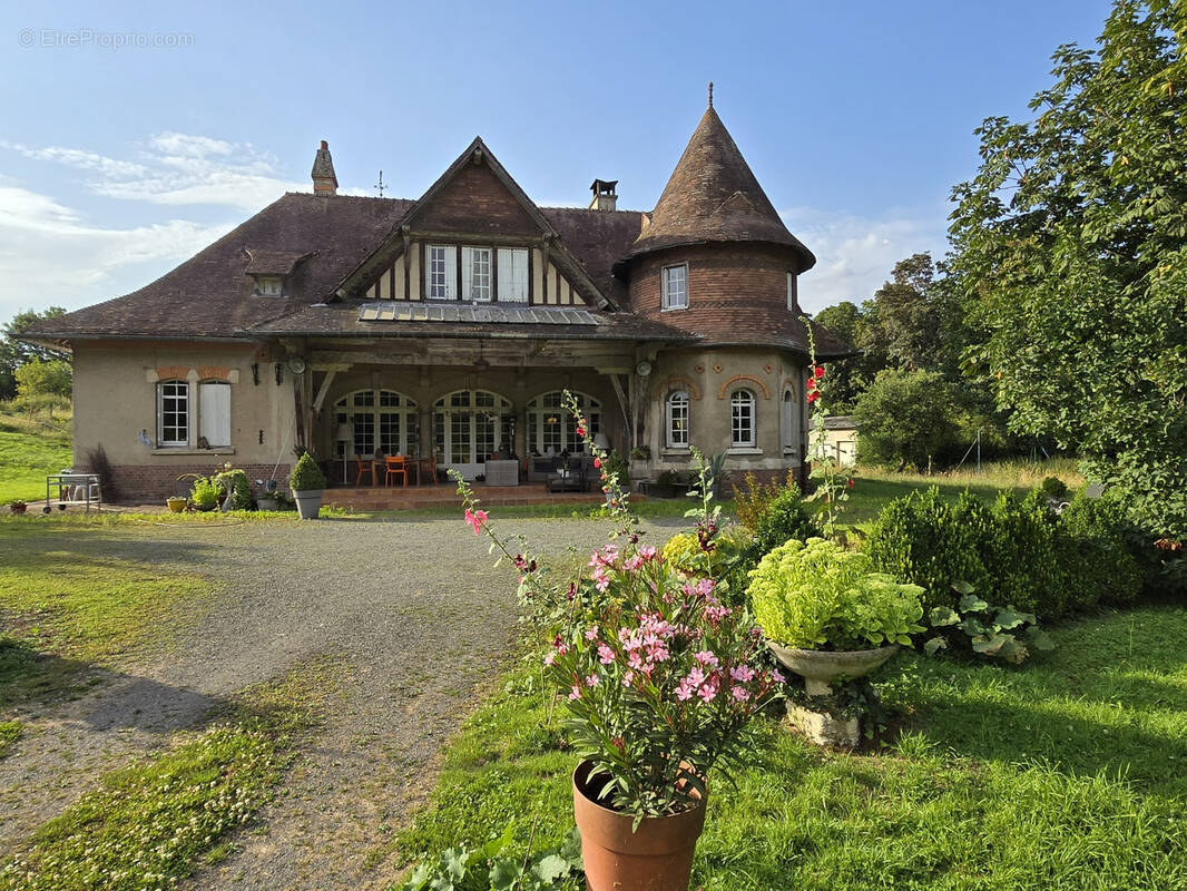Maison à FLIXECOURT