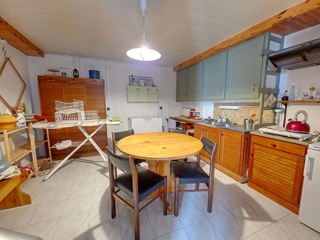 Maison de plain pied sur sous sol 5 mn de maintenon 4 chambres - photo 11