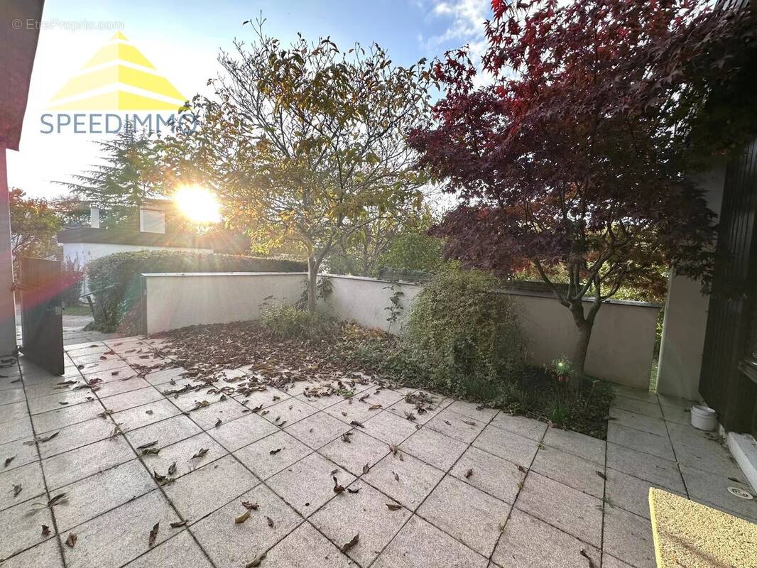 Maison à BOUSSY-SAINT-ANTOINE