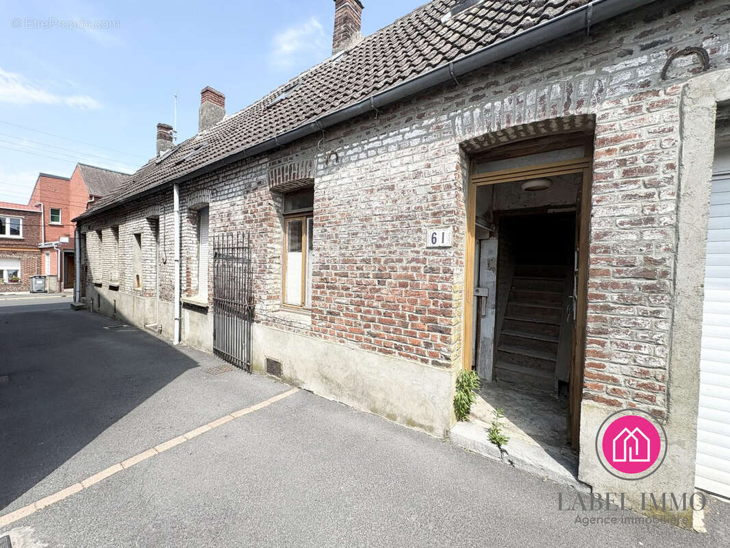 Appartement 100 m² à Auberchicourt  - photo 2