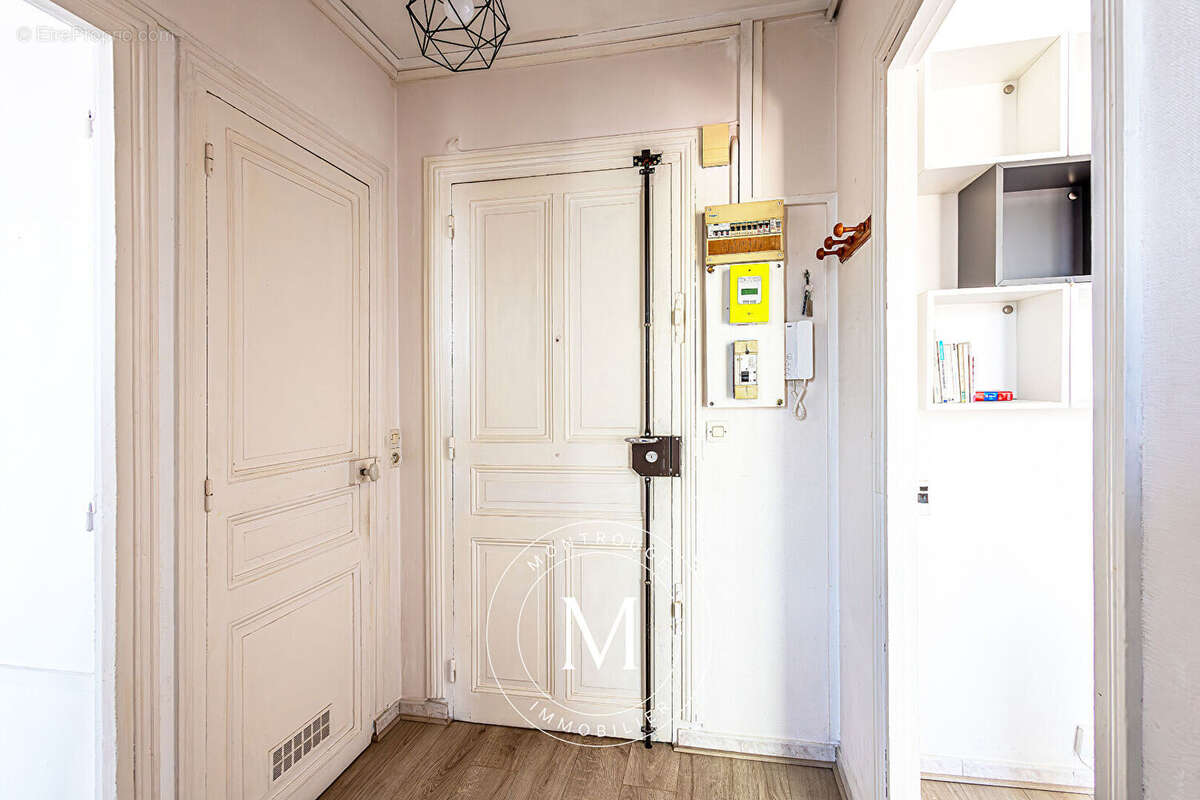 Appartement à MONTROUGE