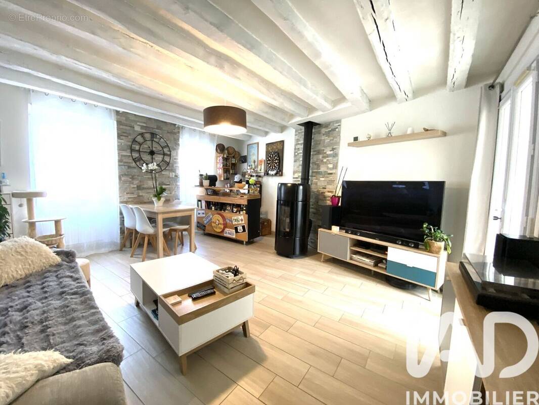 Photo 1 - Maison à POMMEUSE