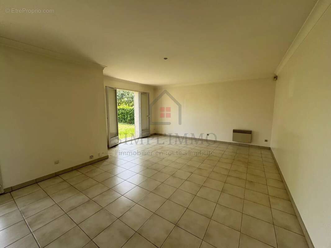 Maison à SAINT-HIPPOLYTE