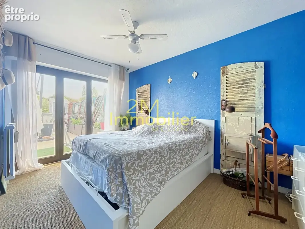 A vendre - grande terrasse - photo 6