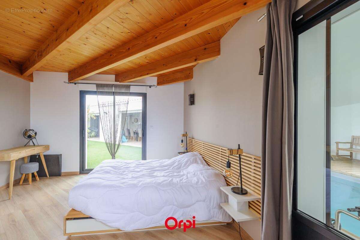 Maison à NIEUL-SUR-MER