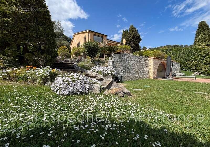 Maison à LA COLLE-SUR-LOUP