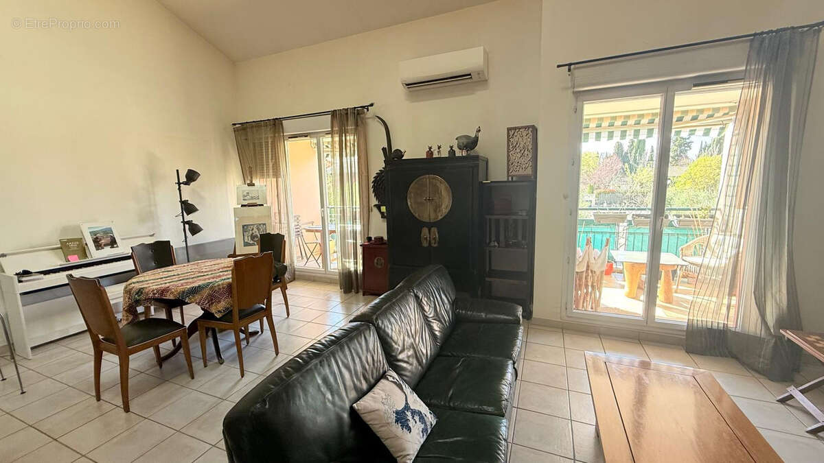 Appartement à AIX-EN-PROVENCE