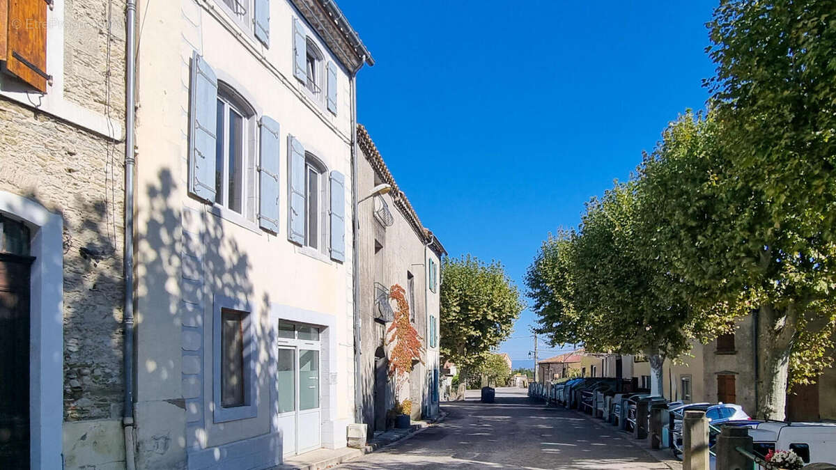 20251001114831 - Maison à ALAIGNE