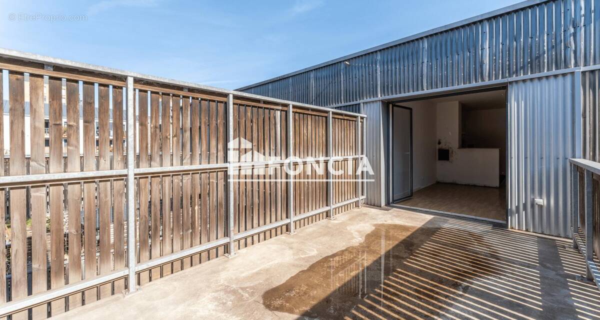 Appartement à BORDEAUX