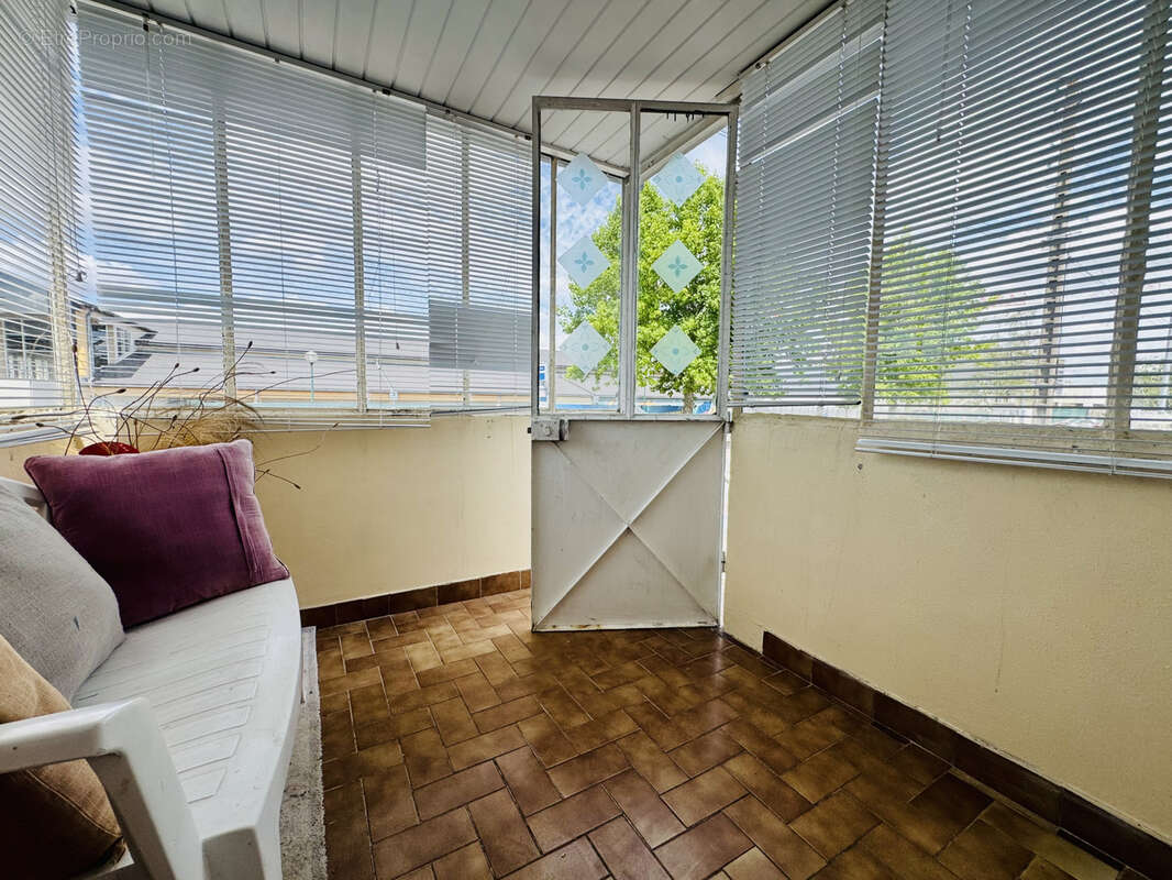 Chalette, maison 4pieces, 3 chambres, garage, commerces et ecoles a pied, plain pied - photo 3