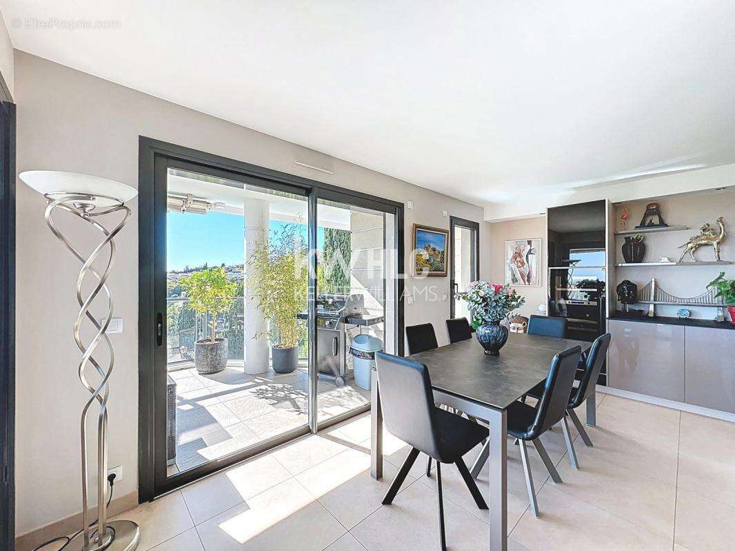 Appartement à GRASSE