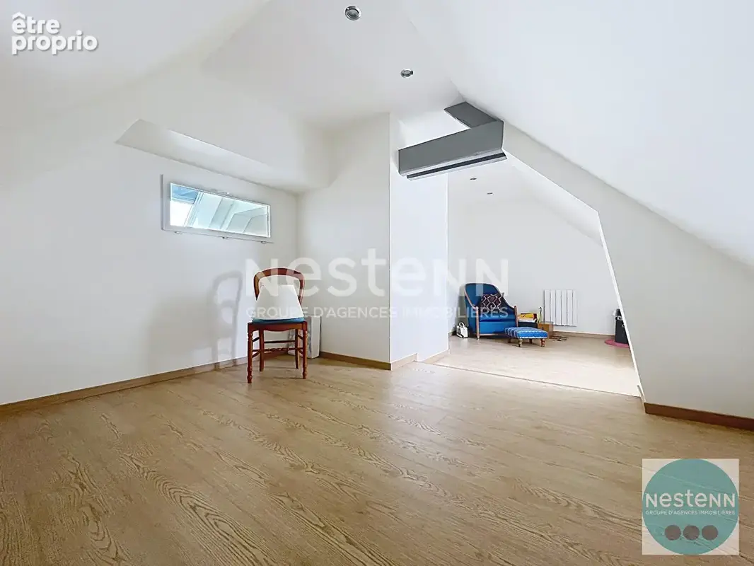 Maison spacieuse de 7 pièces à vendre à La Chaussée Saint Victor - photo 11