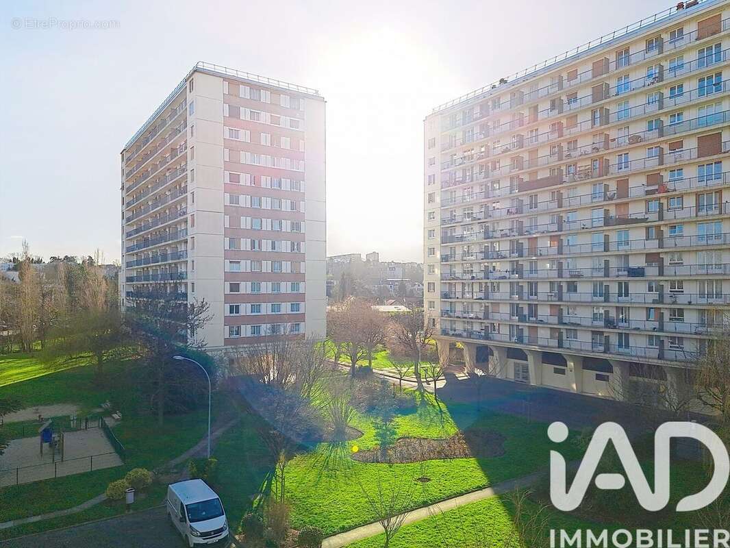 Photo 2 - Appartement à LONGJUMEAU