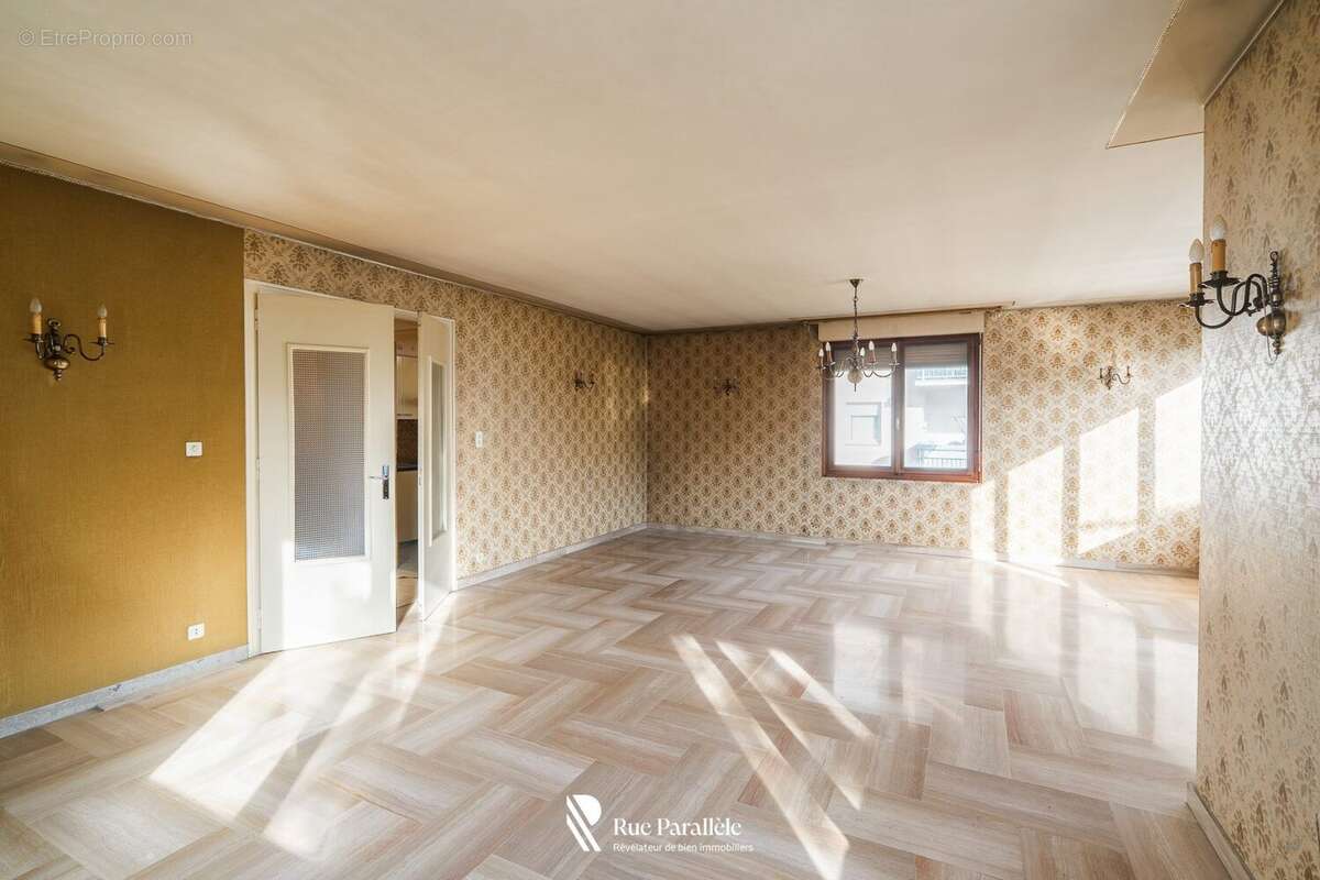 Appartement à CLUSES