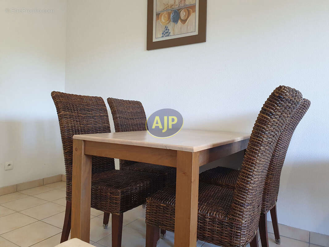 Appartement à LE VERDON-SUR-MER