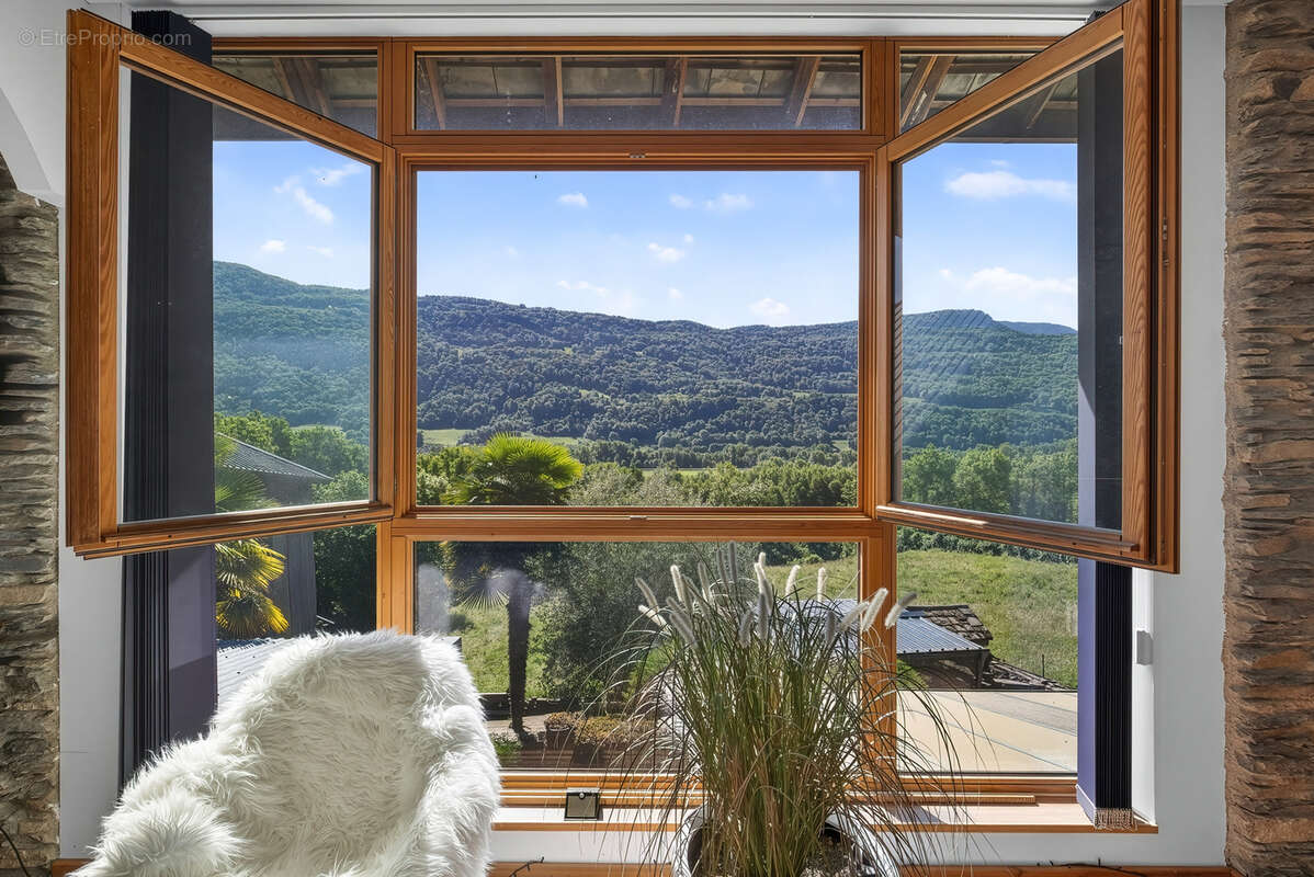 Maison à MONTMELIAN