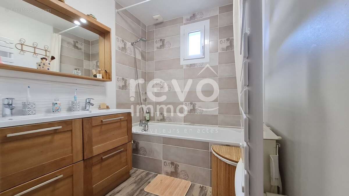 Maison Mauves Sur Loire (5 pièces) 102m2 - photo 5