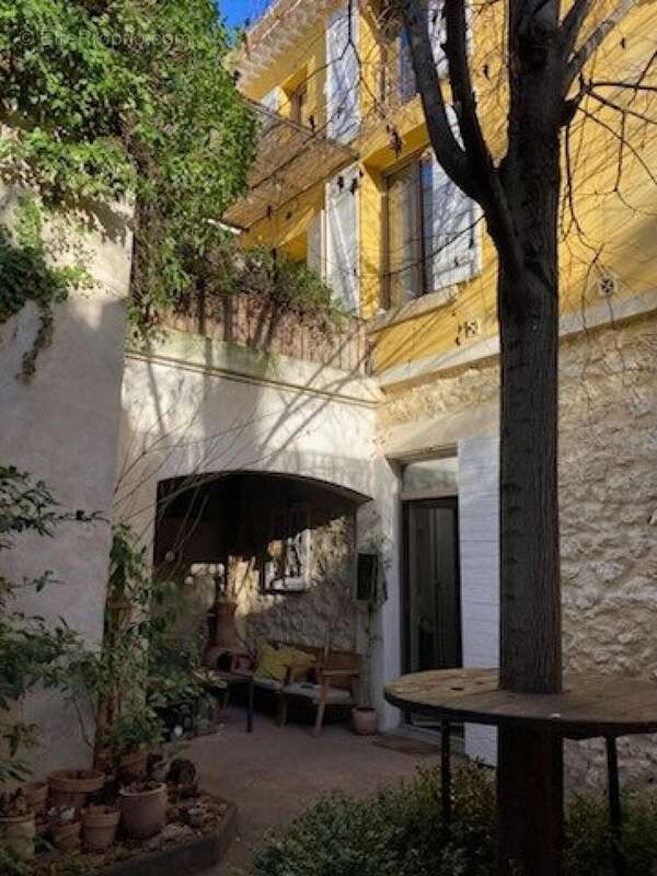 Photo 9 - Maison à LA ROQUE-D'ANTHERON