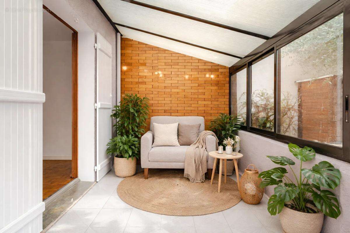 Maison à COMBS-LA-VILLE