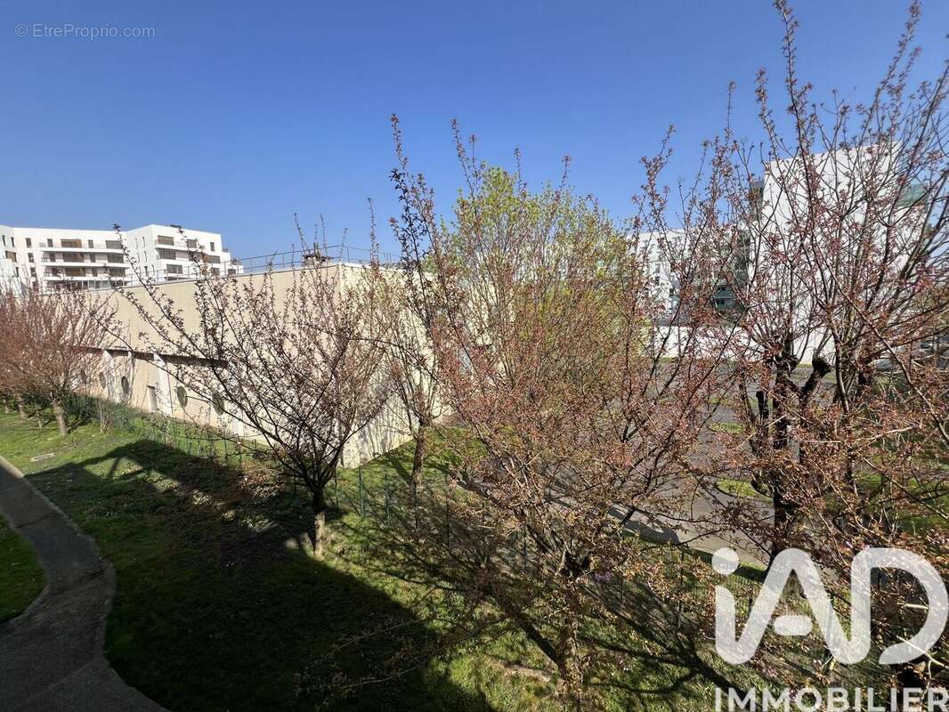 Photo 7 - Appartement à VILLENEUVE-LA-GARENNE