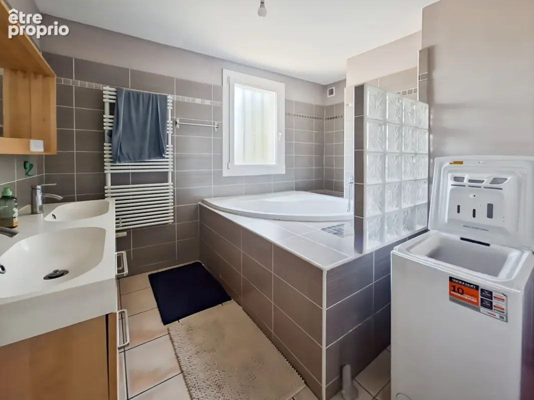 Appartement 74m² à vitrolles - photo 4