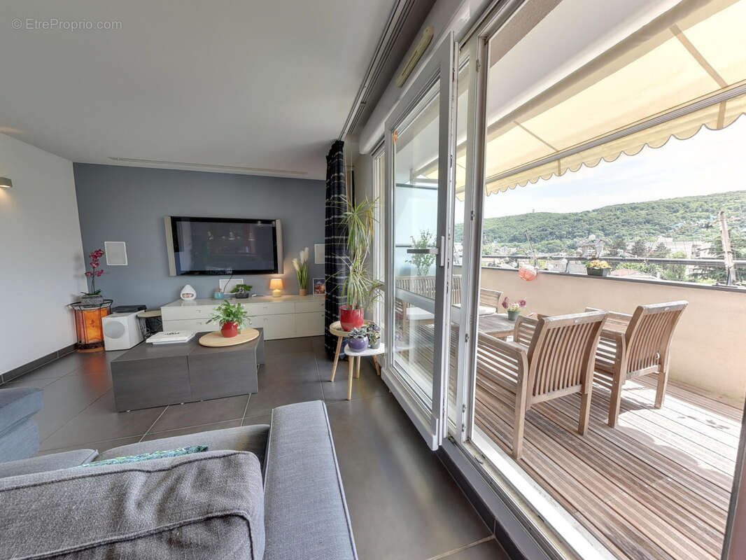 Superbe loft haut de gamme 3 pieces + cuisine en dernier etage avec vue echirolles - photo 9