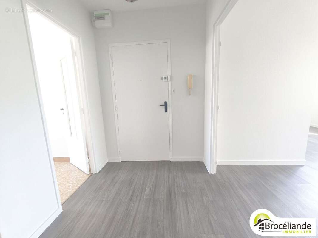 Appartement Rennes  3 pièce(s) 75.80 m2 - photo 3