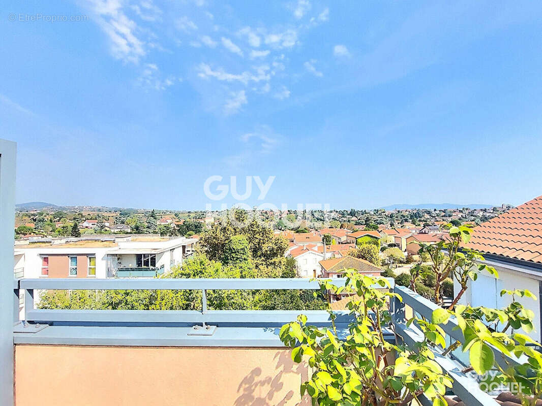 Appartement à CRAPONNE