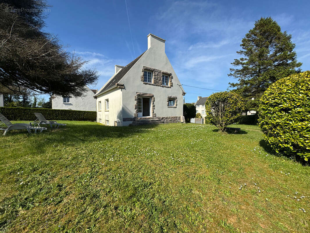 Maison à LANDIVISIAU