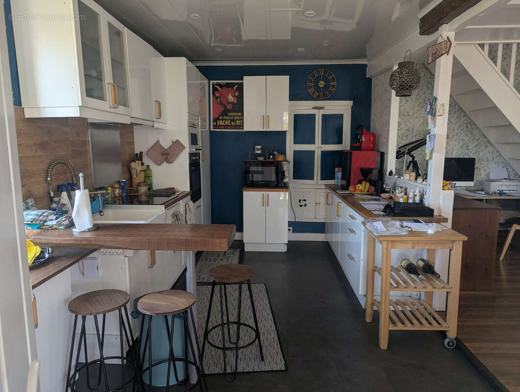 Maison à SAINT-GERMAIN-DE-LUSIGNAN