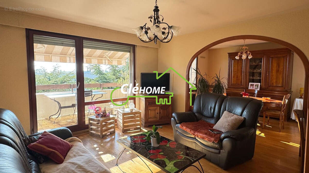 Appartement à CHAMPAGNE-AU-MONT-D'OR