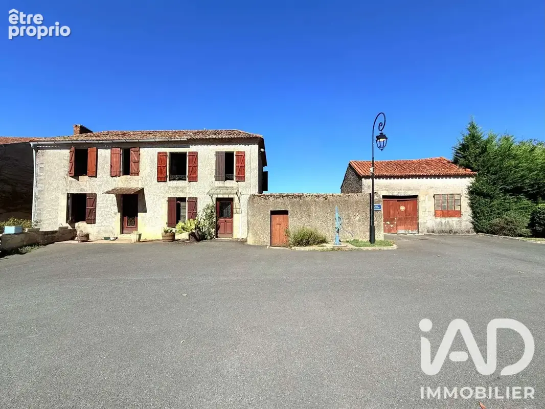Photo 1 - Maison à MILLAC