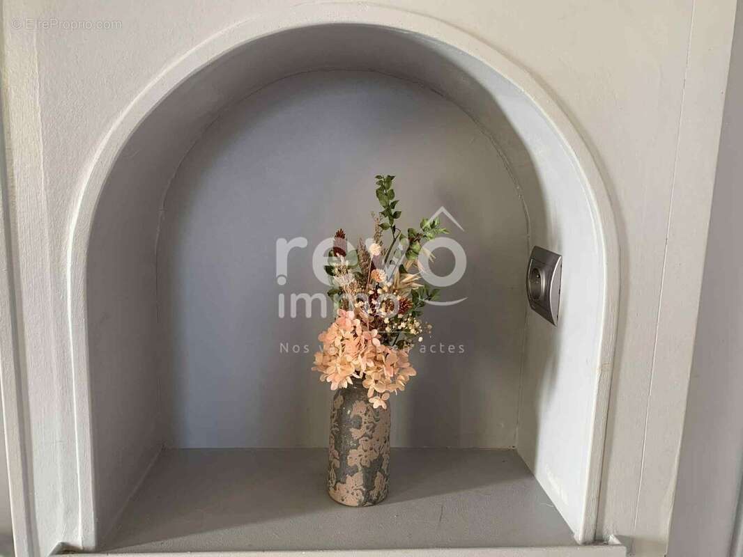 Maison à SAINT-LAURENT-SUR-SEVRE