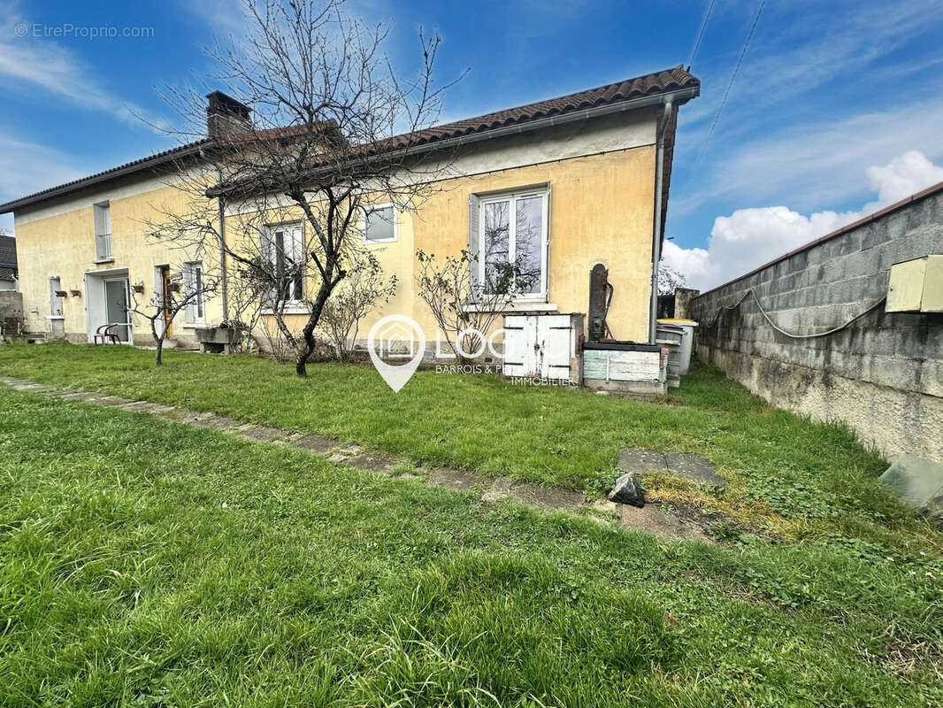 Maison à AUREILHAN