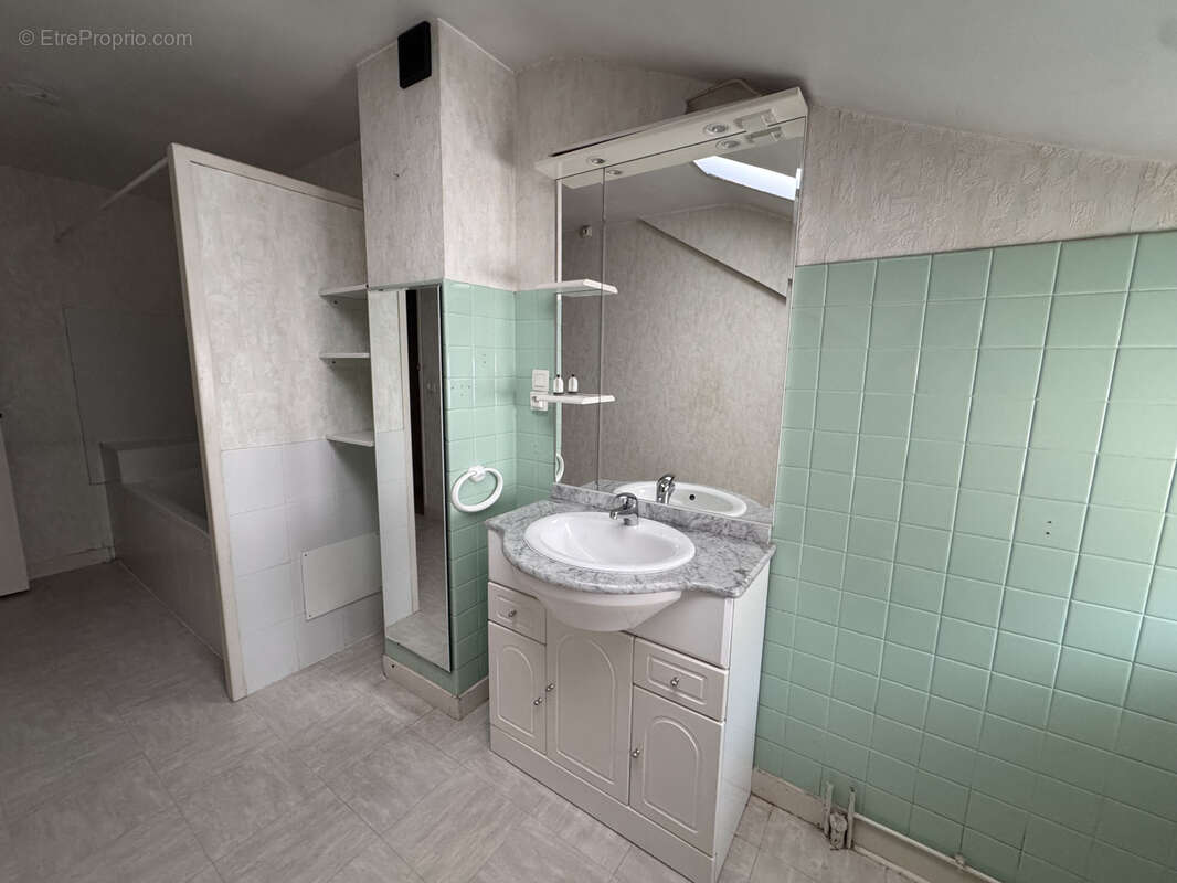 Immeuble avec 2 entrêes indépendantes - photo 16