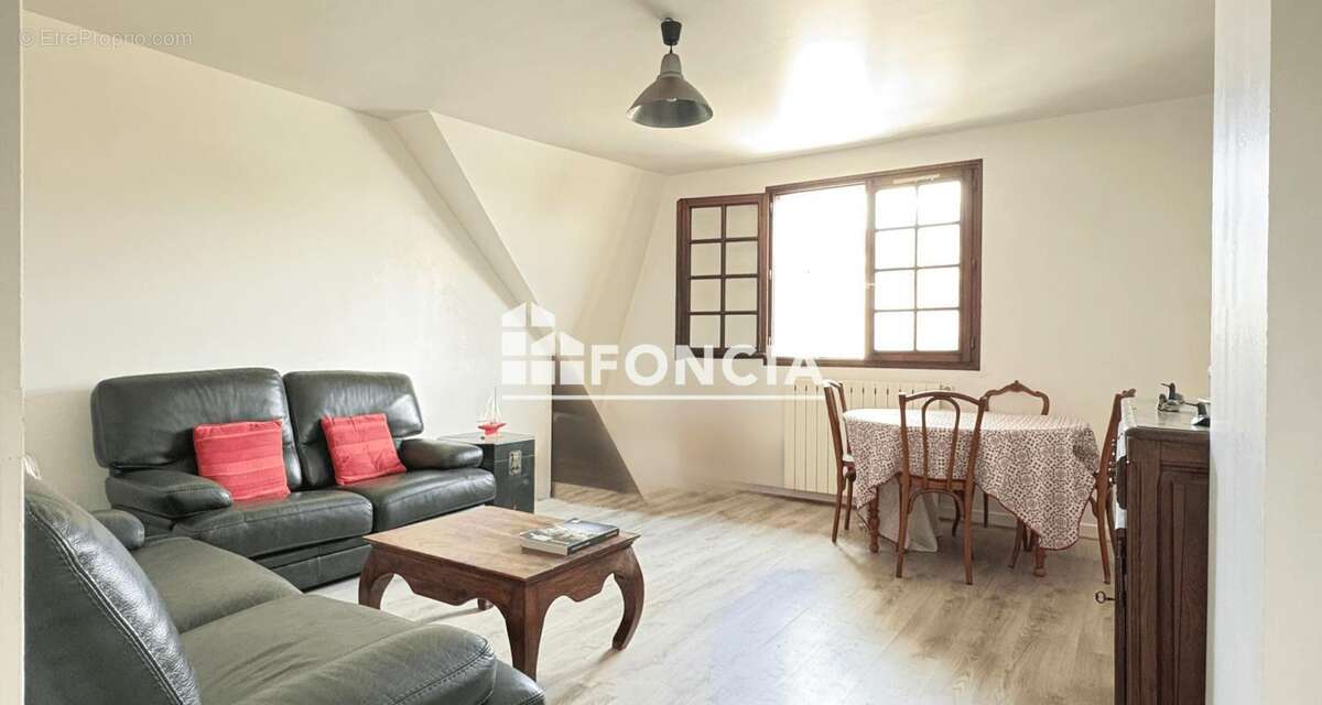 Appartement à CHAMPIGNY-SUR-MARNE