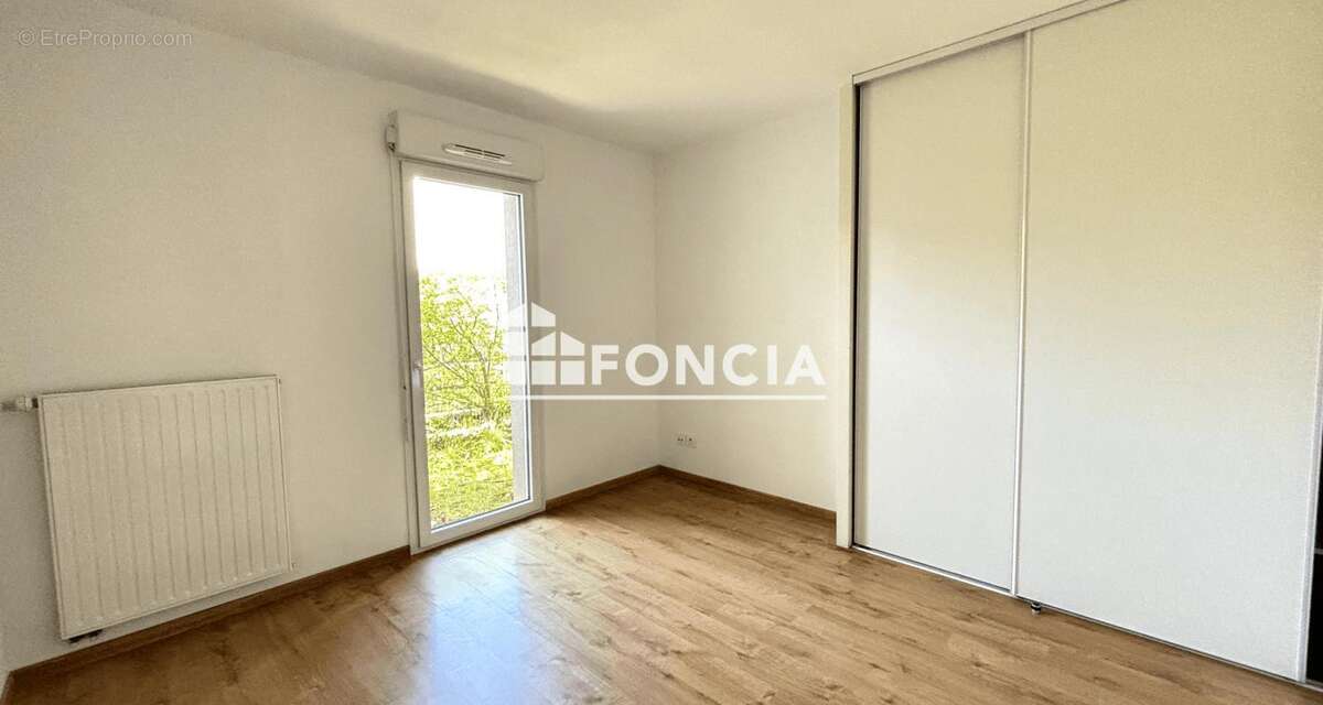 Appartement T3  parking - photo 5