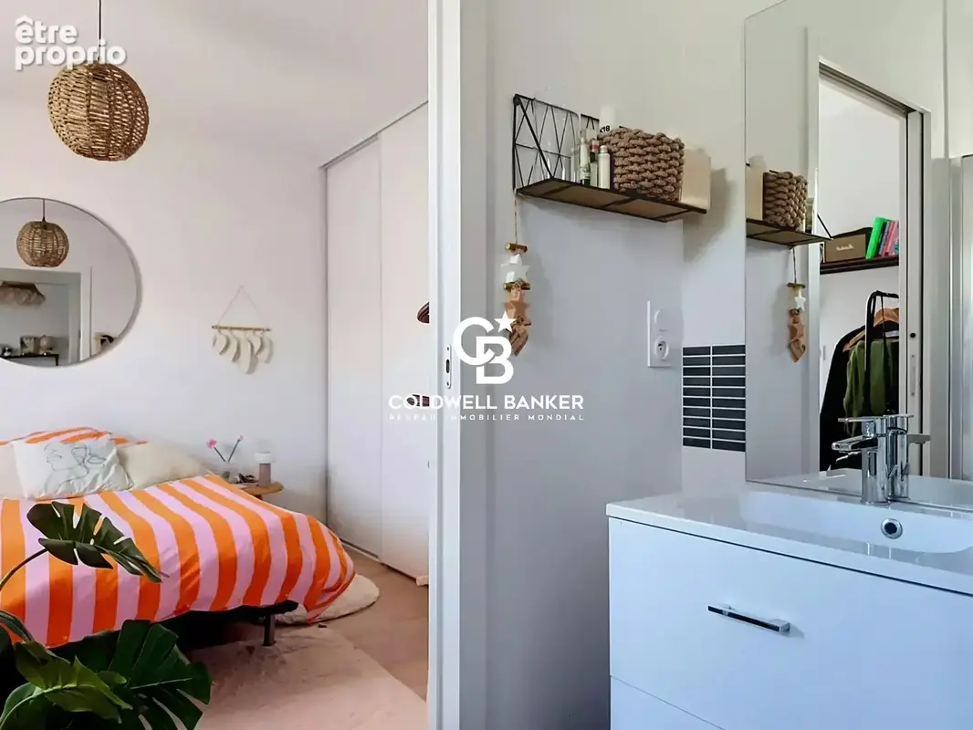 À vendre - les sables d'olonne, plain pied, 4 chambres - photo 11