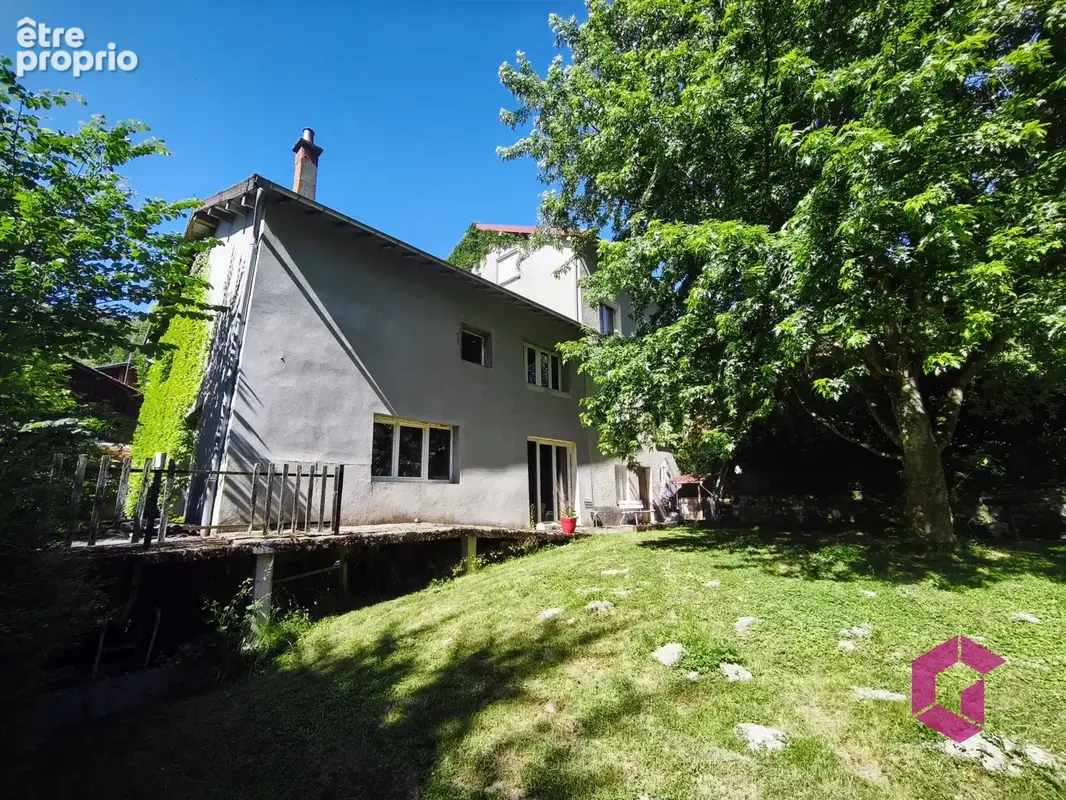Belle maison familiale de 184 m2 sur terrain de 1 311 m2 - photo 4