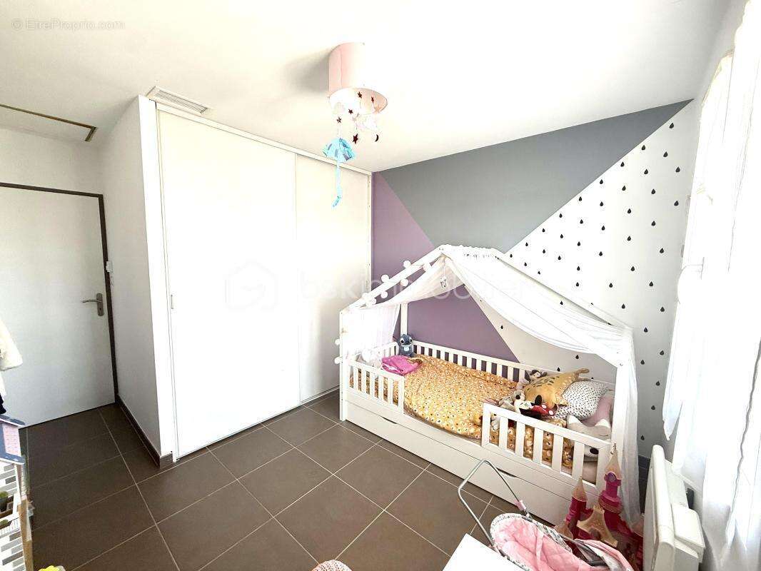 Maison moderne avec piscine de 2017 - photo 7
