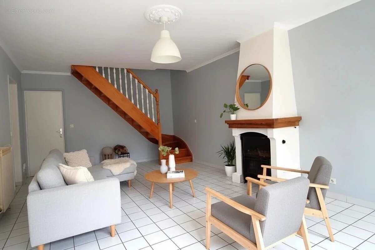 Maison à CROISSY-SUR-SEINE