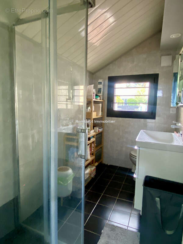 Maison à LA CELLE-SAINT-CLOUD