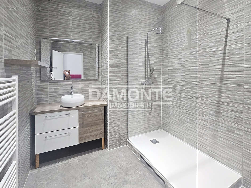 Coup de cœur assuré ! Appartement de caractère entièrement rénové   86,70 m2 - photo 4